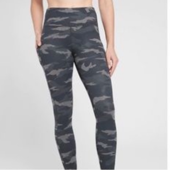 Athleta Pants - Athleta Camouflage Ultimate 7/8 Tight